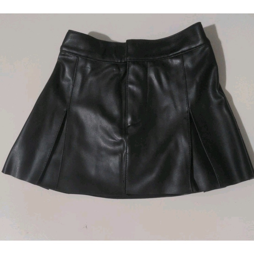 B.B. Collections Toddler Girl Faux Black Leather Raw Hem Skirt. Size 2T